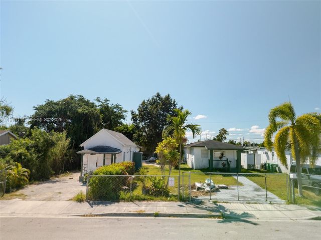 11740 SW 222nd St, Miami, FL 33170