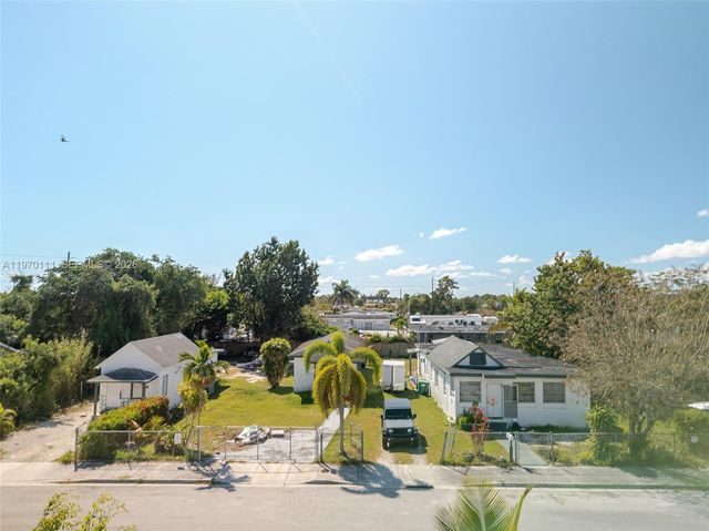 11740 SW 222nd St, Miami, FL 33170