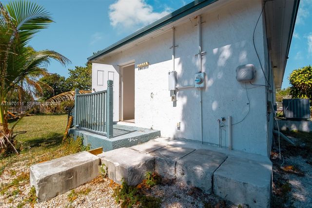 11740 SW 222nd St, Miami, FL 33170