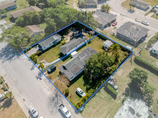 11740 SW 222nd St, Miami, FL 33170