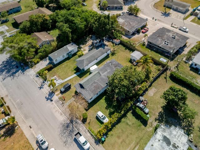 11740 SW 222nd St, Miami, FL 33170