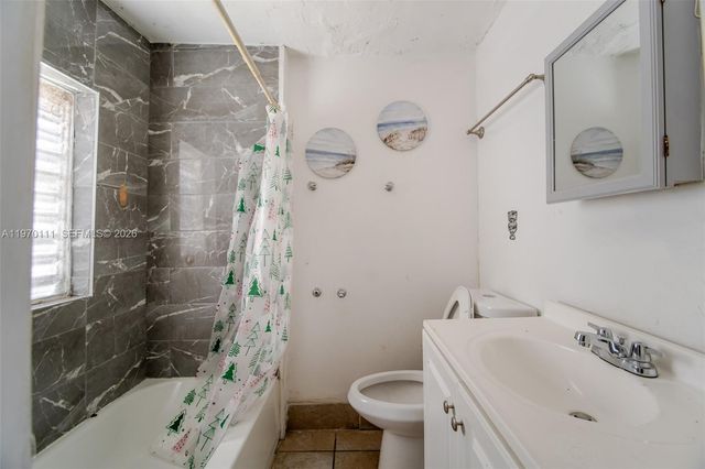 11740 SW 222nd St, Miami, FL 33170