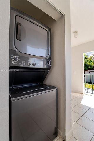 11740 SW 222nd St, Miami, FL 33170