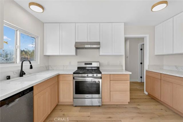 1364 W 15th, San Bernardino, CA 92411