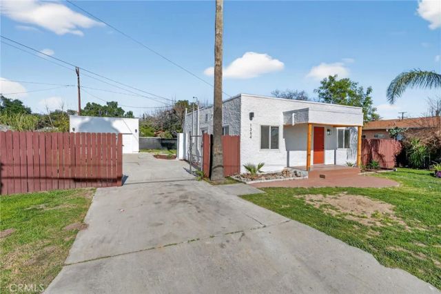 1364 W 15th, San Bernardino, CA 92411