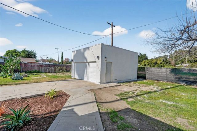 1364 W 15th, San Bernardino, CA 92411