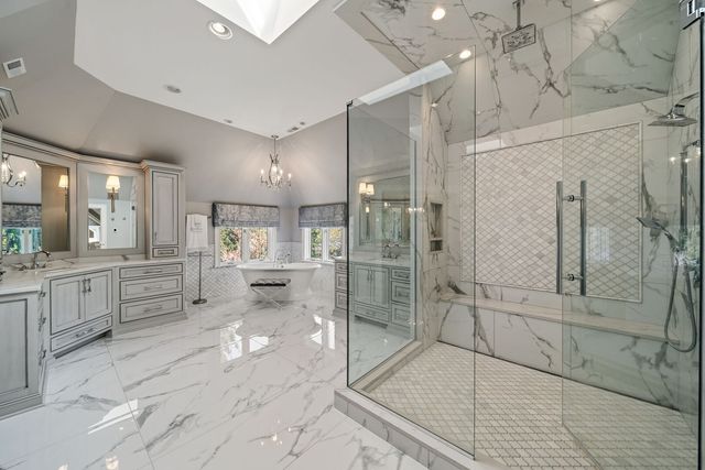 599 Chateaux Bourne Drive, Barrington, IL 60010