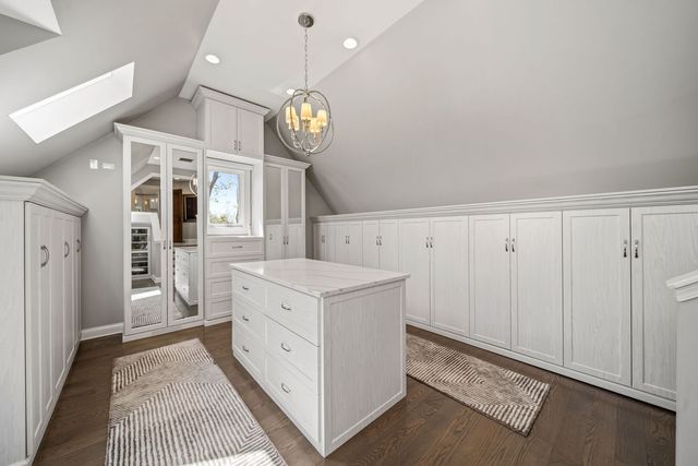 599 Chateaux Bourne Drive, Barrington, IL 60010