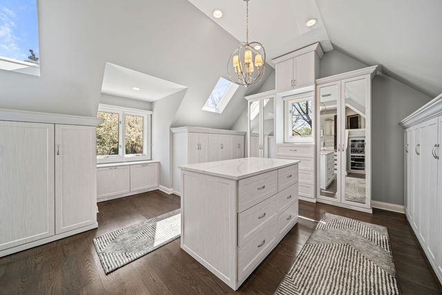 599 Chateaux Bourne Drive, Barrington, IL 60010