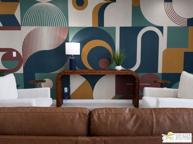 588 E San Lorenzo Road 204, Palm Springs, CA 92264