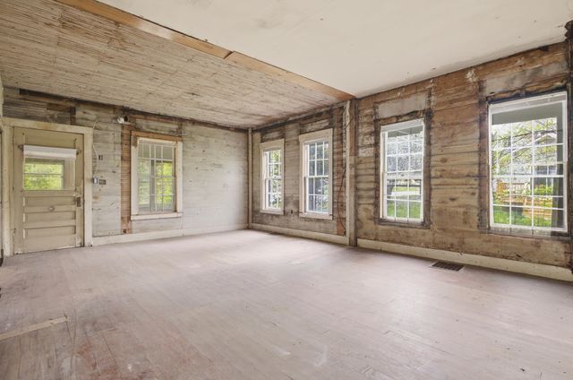 4 Spring Street, Randolph, VT 05060