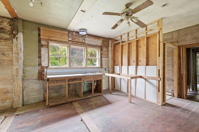 4 Spring Street, Randolph, VT 05060