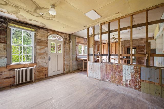 4 Spring Street, Randolph, VT 05060