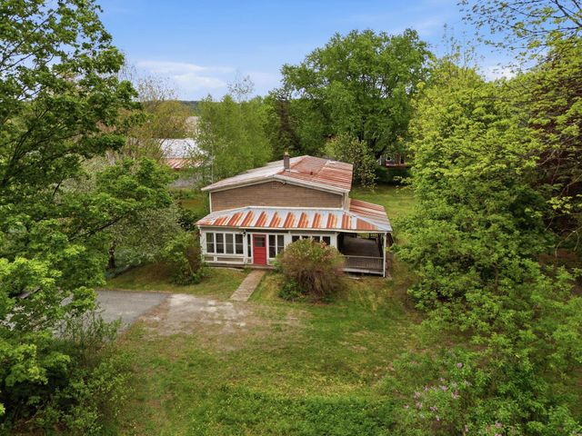 4 Spring Street, Randolph, VT 05060