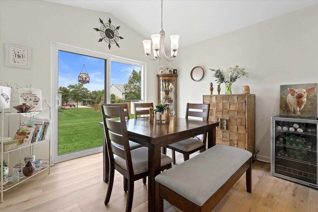 335 Crestview Lane, Lake Mills, WI 53551