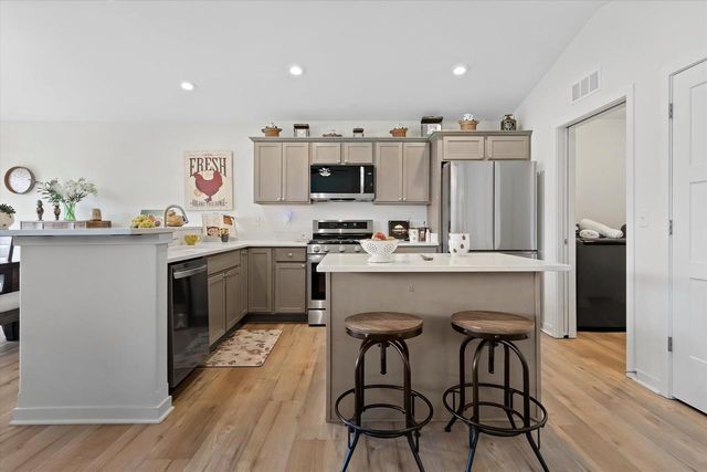 335 Crestview Lane, Lake Mills, WI 53551