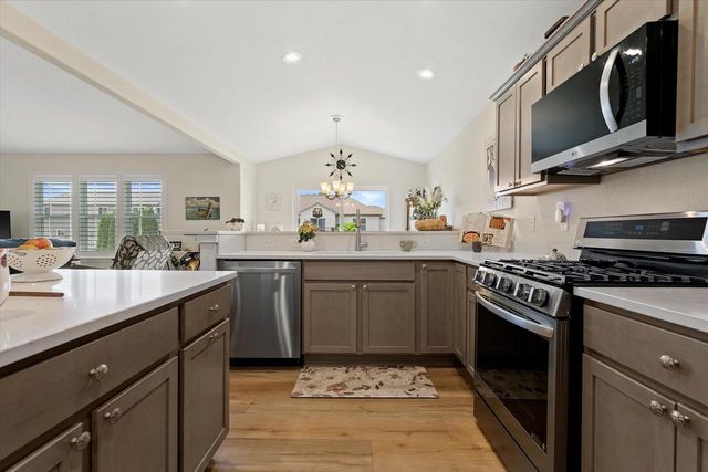 335 Crestview Lane, Lake Mills, WI 53551