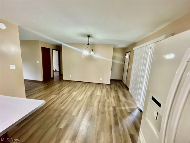 1805 Lee Creek Rd, Belleville, WV 26133