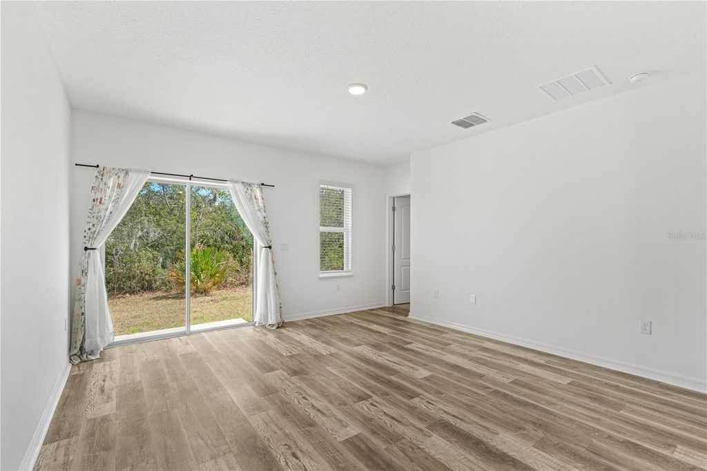 Image 20 of property listing at 2815 WESTWOOD AVENUE, New Smyrna Beach, FL 32168