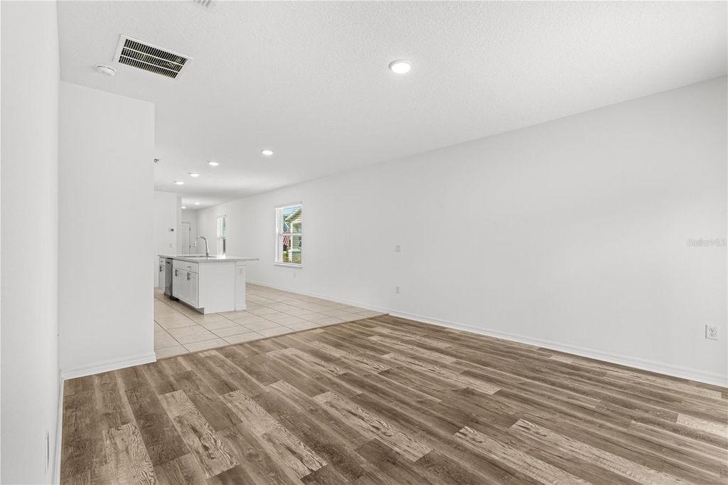 Image 21 of property listing at 2815 WESTWOOD AVENUE, New Smyrna Beach, FL 32168
