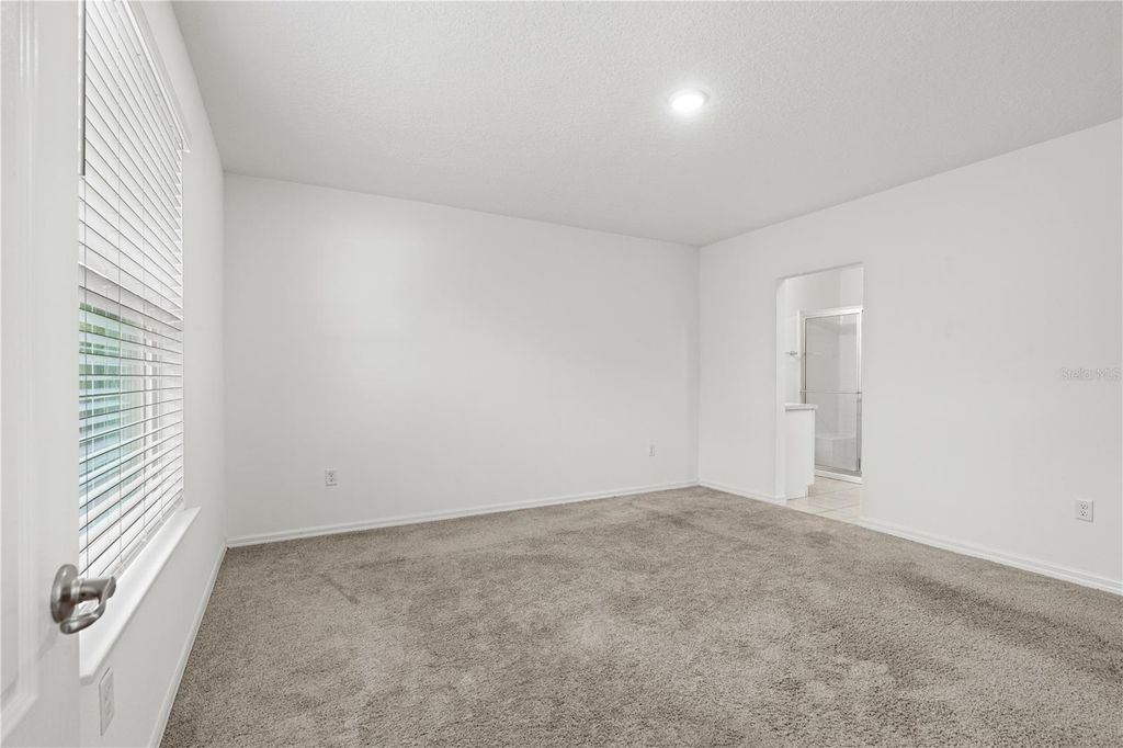 Image 23 of property listing at 2815 WESTWOOD AVENUE, New Smyrna Beach, FL 32168