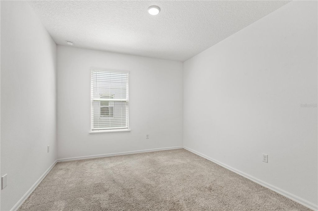 Image 32 of property listing at 2815 WESTWOOD AVENUE, New Smyrna Beach, FL 32168