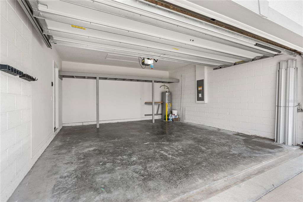 Image 36 of property listing at 2815 WESTWOOD AVENUE, New Smyrna Beach, FL 32168