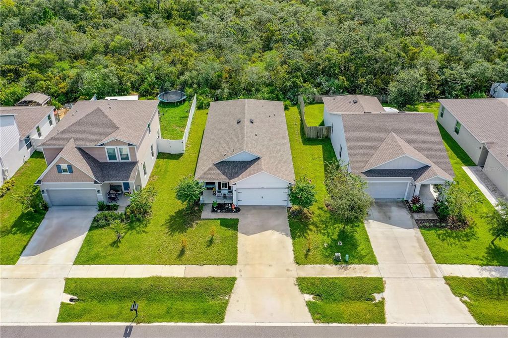 Image 7 of property listing at 2815 WESTWOOD AVENUE, New Smyrna Beach, FL 32168
