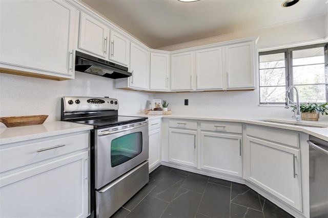 5512 N Barnes Avenue, Oklahoma City, OK 73112