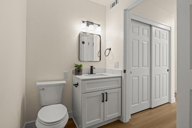 1560 Drake, Davis, CA 95616