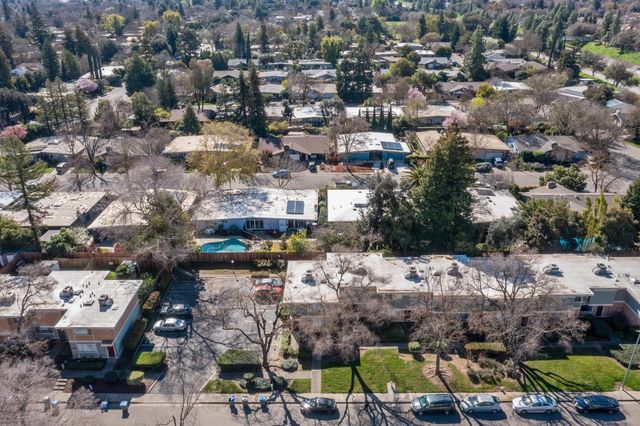 1560 Drake, Davis, CA 95616