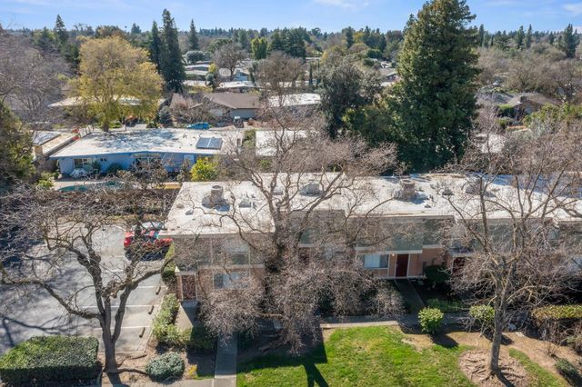 1560 Drake, Davis, CA 95616