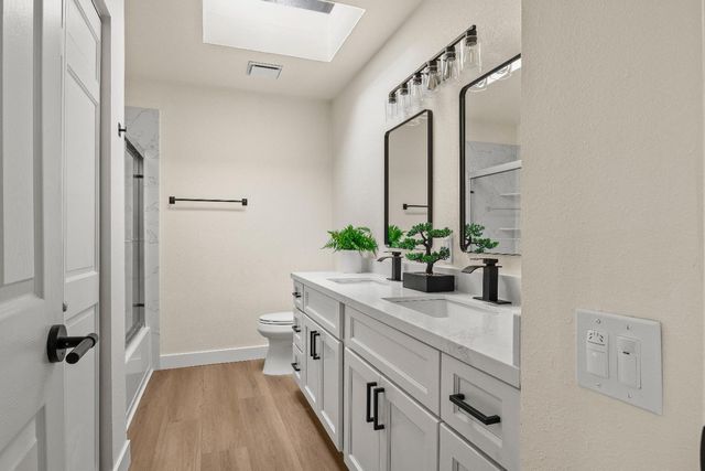 1560 Drake, Davis, CA 95616