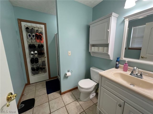 33 Balderson Drive, Washington, WV 26181