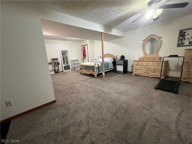 33 Balderson Drive, Washington, WV 26181