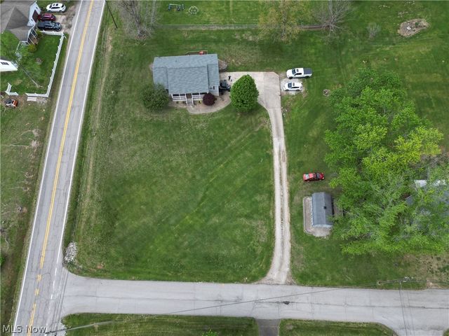 33 Balderson Drive, Washington, WV 26181