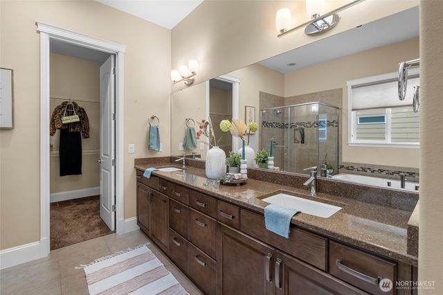 4826 Meriwood Drive NE, Olympia, WA 98516