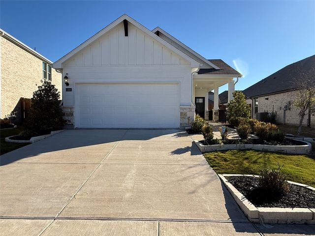 1168 Yucca Avenue, Lavon, TX 75166