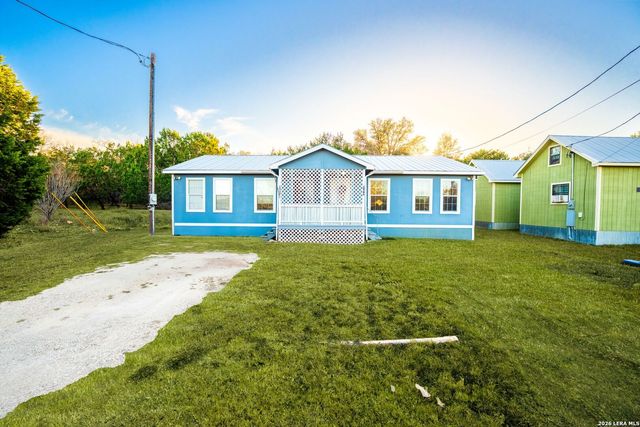 289 Chaparral Dr, Bandera, TX 78003