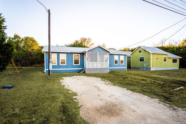 289 Chaparral Dr, Bandera, TX 78003