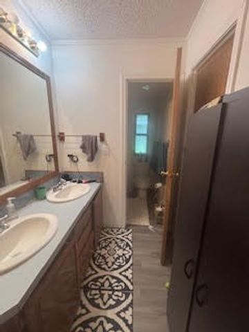 872 County Road 4244, Bonham, TX 75418