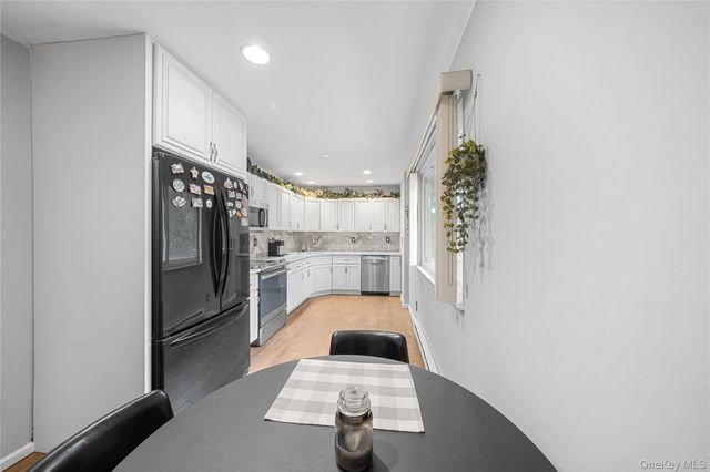 40 W 4th Street 60, Patchogue, NY 11772