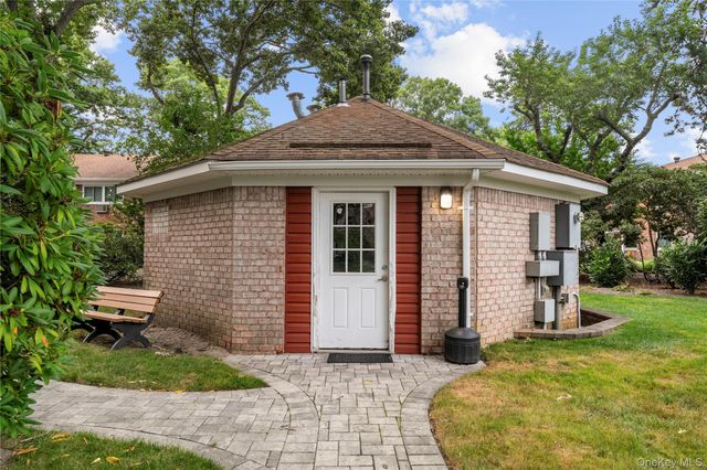 40 W 4th Street 60, Patchogue, NY 11772