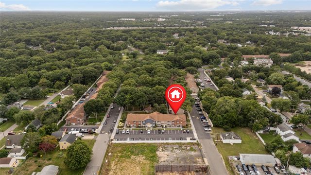 40 W 4th Street 60, Patchogue, NY 11772
