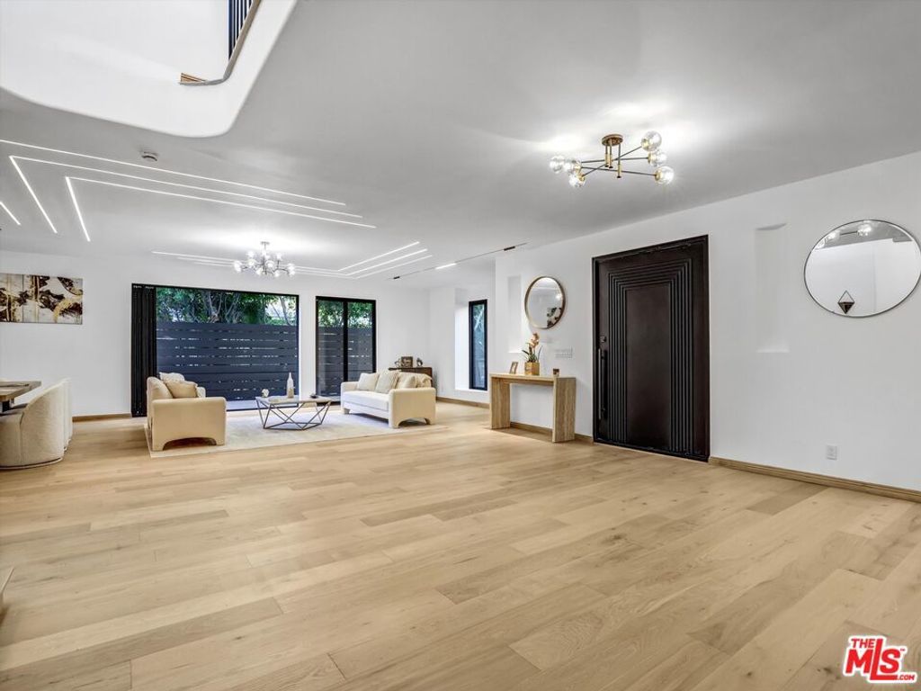 3943 Wade Street, Los Angeles, CA 90066 — photo 5