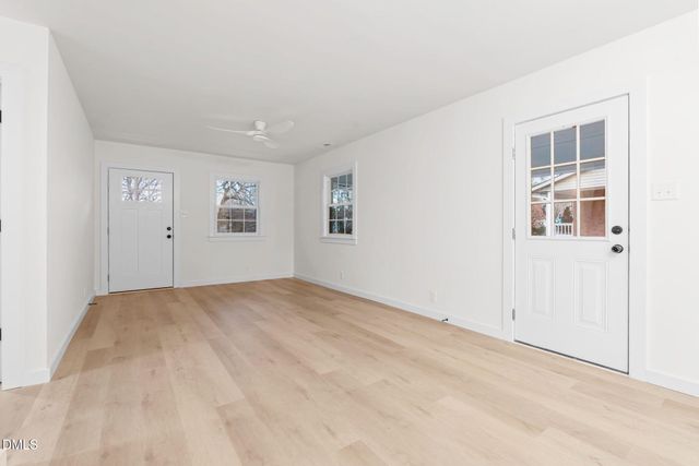 6037 Dahlgren Avenue, Fayetteville, NC 28314