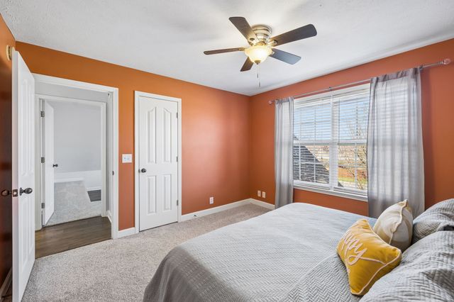 3918 Rowland Rd, Murfreesboro, TN 37128