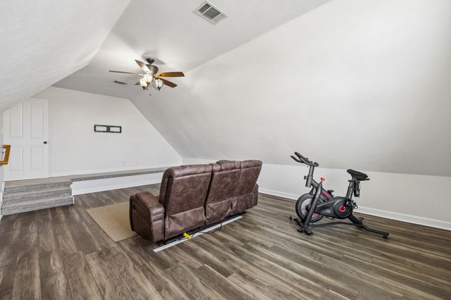 3918 Rowland Rd, Murfreesboro, TN 37128