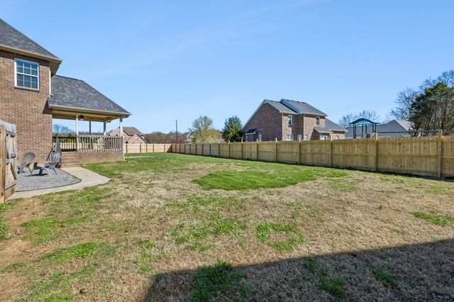 3918 Rowland Rd, Murfreesboro, TN 37128