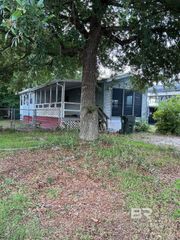 84 Horn Drive, Lillian, AL 36549